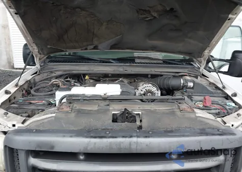 2003 Ford F-250 Xl/Xlt z USA, uszkodzony, nr VIN 1FTNF20F33EA50693